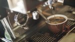 Jakie kawiarnie w stolicach europejskich serwują dobrą kawę?