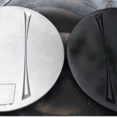 duża, okrągła pokrywa z druku 3D – trwały element ochronny do zastosowań motoryzacyjnych, wykonany i lakierowany po wydruku- promocjepolska