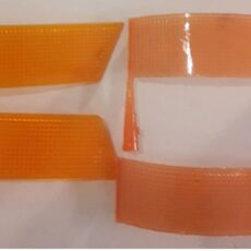 pomarańczowe klosze 3D– prostokątne elementy oświetleniowe wykonane z transparentnego filamentu metodą 3D-promocjepolska