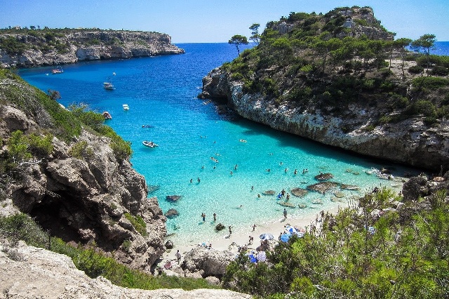 Najlepsze plaże na Majorce, gdzie pojechać w wakacje?